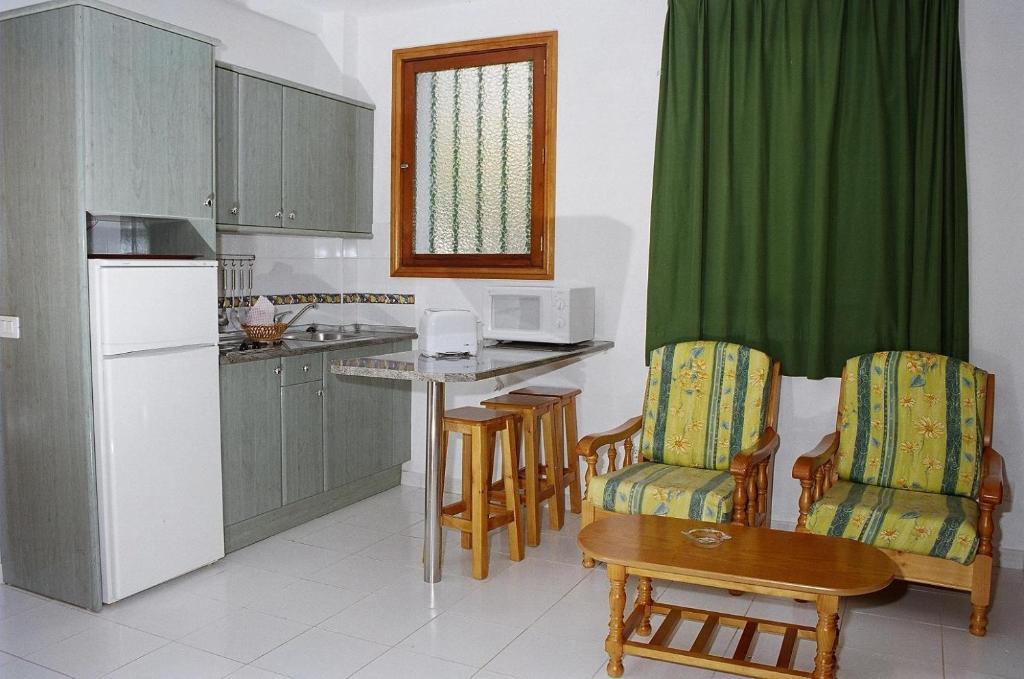Alhambra Boutique Apartments Playa del Inglés Rum bild